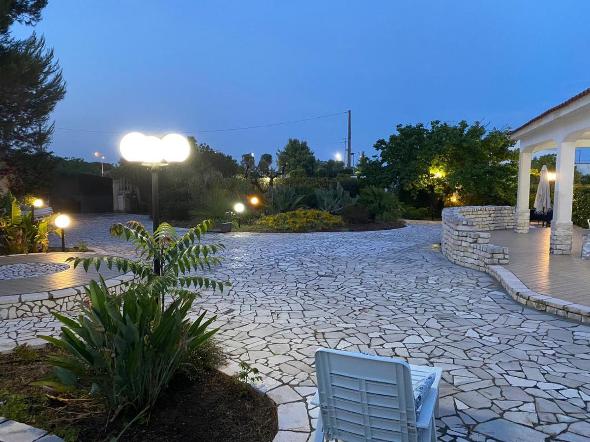 Villa Eugenia In Campomarino Di Maruggio, Puglia - Casa Vacanze Exterior foto